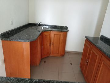 CASA EN RENTA EN CLUB DE GOLF VALLE ESCONDIDO