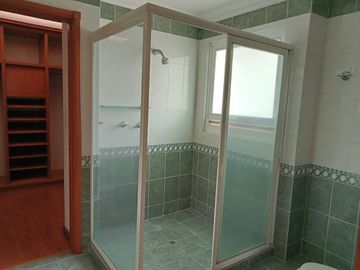 CASA EN RENTA EN CLUB DE GOLF VALLE ESCONDIDO