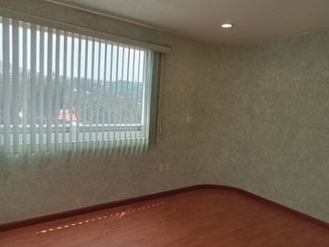 CASA EN RENTA EN CLUB DE GOLF VALLE ESCONDIDO