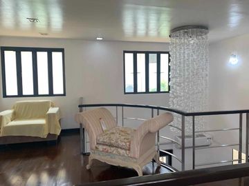 📌 Ridge View Classic House & Lot for Sale with 100% Overlooking Laguna de bay in Canyon Ranch Village near in Southwoods City