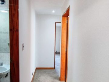 ¡OPORTUNIDAD ÚNICA! VENDO HERMOSO DEPARTAMENTO DE 107 M² CON COCHERA EN URB. VALLE HERMOSO, SURCO