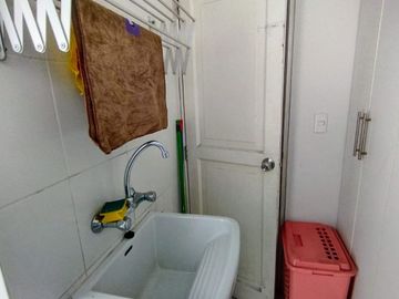 ¡OPORTUNIDAD ÚNICA! VENDO HERMOSO DEPARTAMENTO DE 107 M² CON COCHERA EN URB. VALLE HERMOSO, SURCO
