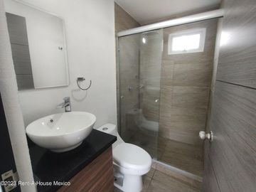 24-2138 Venta Departamento Residencial Avenida Constitución, HI