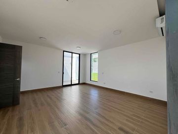 CASA EN VENTA EN BOSQUES DE LAS MISIONES, CARRETERA NACIONAL