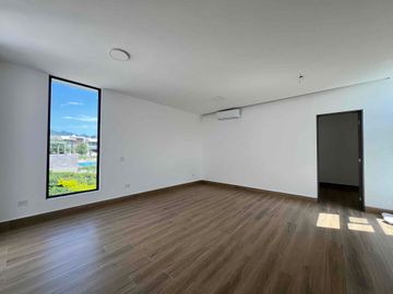 CASA EN VENTA EN BOSQUES DE LAS MISIONES, CARRETERA NACIONAL