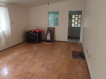 Bonita y amplia casa habitación en venta en Tetla De la Solidaridad