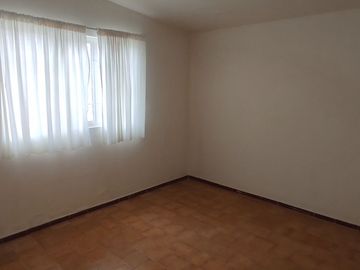 Bonita y amplia casa habitación en venta en Tetla De la Solidaridad