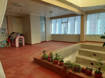 SALON DE EVENTOS 460 M2 - DEPARTAMENTO CON PISCINA, TIENDAS, DEPOSITOS, ETC.