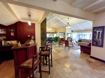 CASA DE VENTA CUMBAYA RESERVORIO