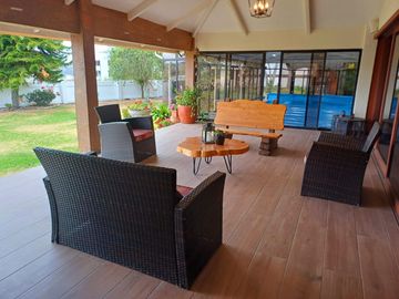 CASA DE VENTA CUMBAYA RESERVORIO