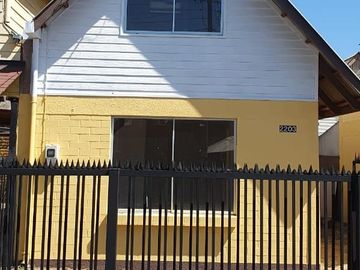 EN VENTA CASA EN CURICÓ, Pasaje Eduardo Anguita 2203