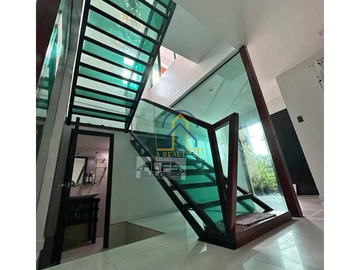 Modern Design House and Lot For Sale in Project 6 Quezon City