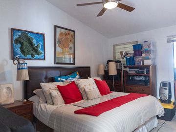 EN VENTA CASA DE UN PISO A PIE DE CALLE COL. PRADOS AGUA AZUL