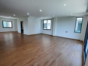 Sale or for Rent 5 bedrooms The Best Villa Bangna-Suvarnabhumi