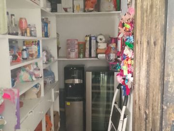 casa en venta en la Recta a Cholula cerca a la UDLA en condominio con  área verde .