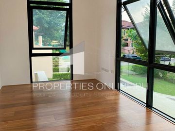 FOR SALE: House and Lot Portofino Heights Daang Hari Las Pinas/Bacoor