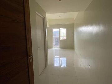 FOR SALE - Unfurnished Studio Unit in Cypress Village, Cainta, Rizal