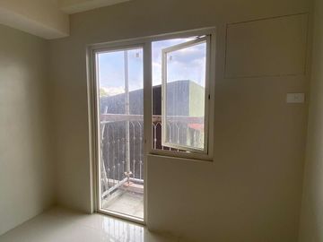 FOR SALE - Unfurnished Studio Unit in Cypress Village, Cainta, Rizal