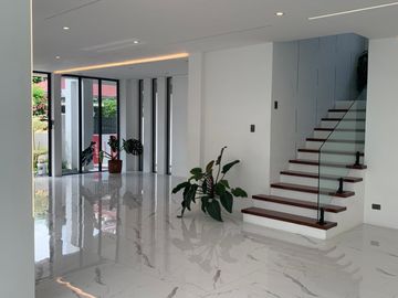 MODERN HOUSE VERMONT PARK ANTIPOLO RIZAL