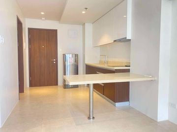 Tambuli Seaside Living Tower C Great Ocean View Studio unit with balcony