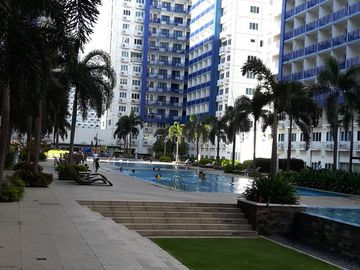 One-Bedroom at Sea Residences SM Mall of Asia MOA Complex Pasay City