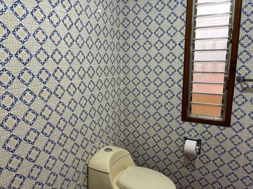 Alquilo casa en esquina, vivienda u oficina, San Borja