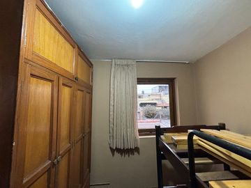 Alquilo casa en esquina, vivienda u oficina, San Borja