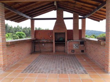 VENDE CABAÑA CHINACOTA