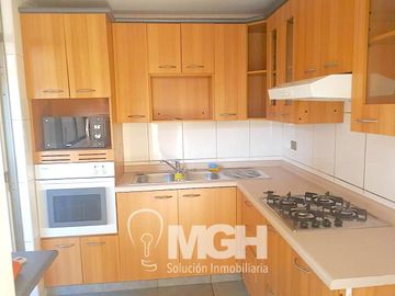 Casa en VENTA en condominio, La Florida Alto.