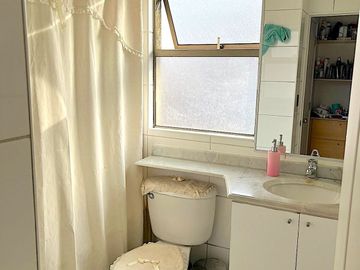 Casa en VENTA en condominio, La Florida Alto.