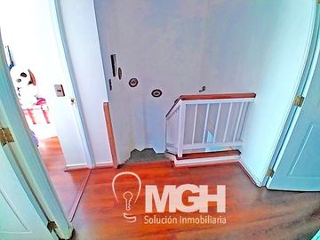 Casa en VENTA en condominio, La Florida Alto.
