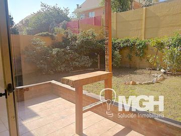 Casa en VENTA en condominio, La Florida Alto.