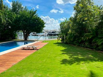 Casa en Venta, Zona Hotelera, Cancún, Benito Juarez, Quintana Roo.