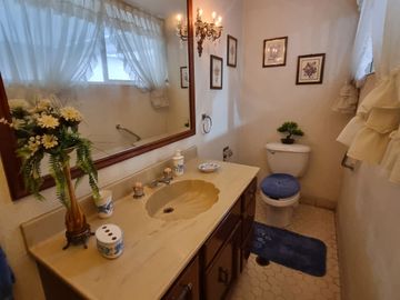 CENTRICA RESIDENCIA EN TOLUCA EN VENTA