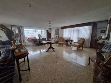 CENTRICA RESIDENCIA EN TOLUCA EN VENTA