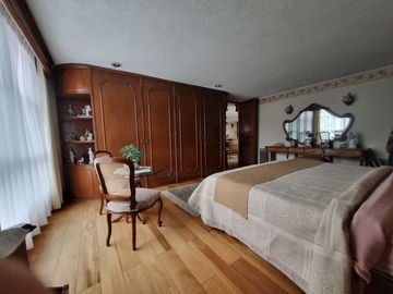 CENTRICA RESIDENCIA EN TOLUCA EN VENTA