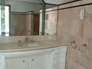Venta de Residencia de Lujo Coto El Prado Fracc. Lomas del Bosque, Zapopan, Jalisco
