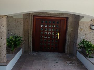 Venta de Residencia de Lujo Coto El Prado Fracc. Lomas del Bosque, Zapopan, Jalisco