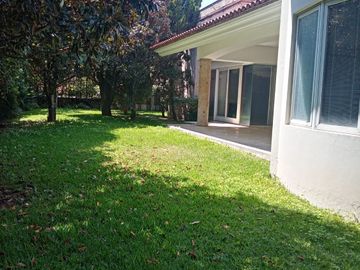 Venta de Residencia de Lujo Coto El Prado Fracc. Lomas del Bosque, Zapopan, Jalisco