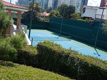 Venta de Residencia de Lujo Coto El Prado Fracc. Lomas del Bosque, Zapopan, Jalisco