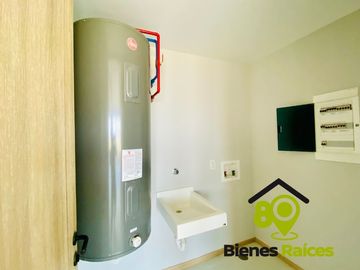 Depa CON PLAYA EN VENTA de 5 recámaras CON VISTA AL MAR