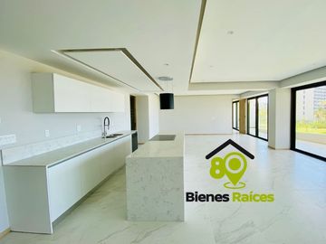 Depa CON PLAYA EN VENTA de 5 recámaras CON VISTA AL MAR