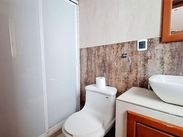 Casa en venta en Zona Plateada, con cinco habitaciones.