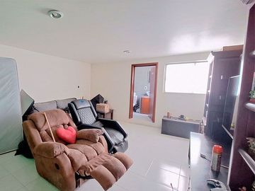 Casa en venta en Zona Plateada, con cinco habitaciones.