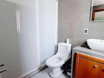Casa en venta en Zona Plateada, con cinco habitaciones.