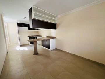 CASA EN VENTA EN EL VALLE DE LOS CHILLOS (SAN RAFAEL)