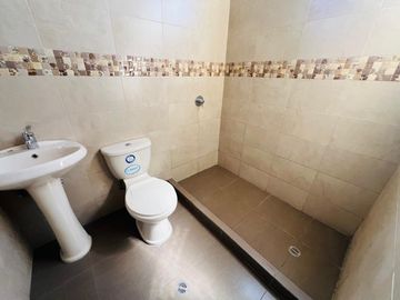 CASA EN VENTA EN EL VALLE DE LOS CHILLOS (SAN RAFAEL)