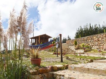 SE ALQUILA CASA VACACIONAL DE DOS PISOS CON ÁREA VERDE