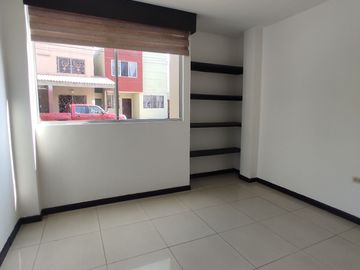 Casa de venta en via Salitre, Urbanización Cataluña