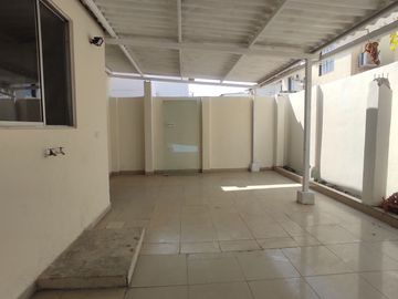 Casa de venta en via Salitre, Urbanización Cataluña